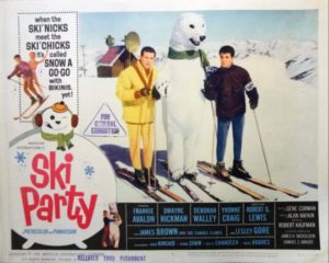 Lobby card for the movie Ski Party